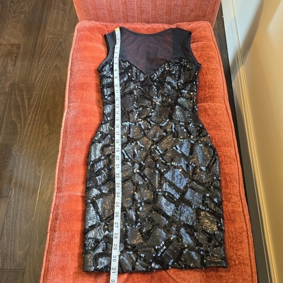 NWT Dress the Population Black Sequin Bodycon Mini Dress Mesh Neckline V Back XS - Picture 13 of 14